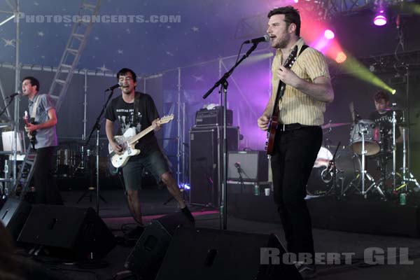 FIDLAR - 2013-06-30 - PARIS - Hippodrome de Longchamp - Zac Carper - Brandon Schwartzel - Max Kuehn - Elvis Kuehn